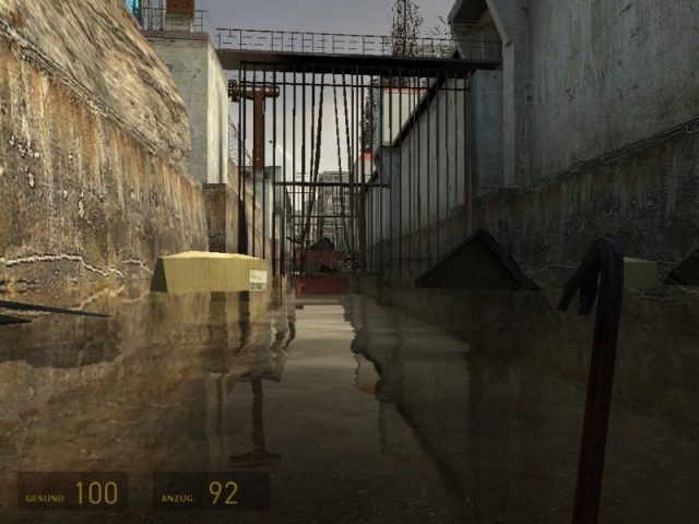 Half-Life 2  in-game screen image #8 