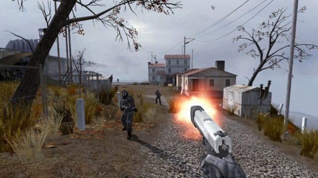 Half-Life 2  in-game screen image #4 