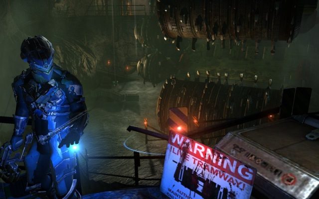 Dead Space 2 in-game screen image #1 Using the route/objective indicator.