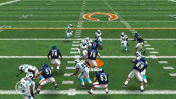 Madden NFL 06 in-game screen image #2 