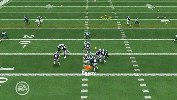 Madden NFL 06 in-game screen image #1 