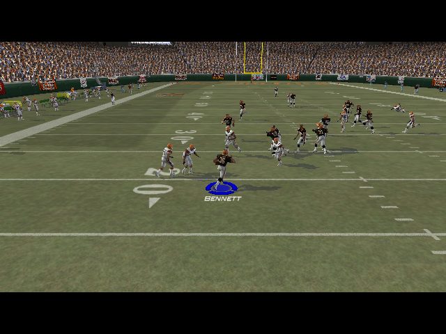 Madden NFL 2004 in-game screen image #1 