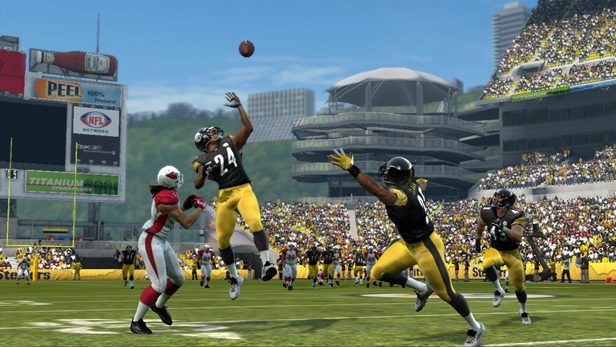 Madden NFL 10 in-game screen image #1 